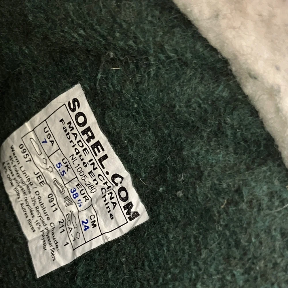 Sorel original Caribou leather & rubber Winter Boots. - Picture 5 of 8